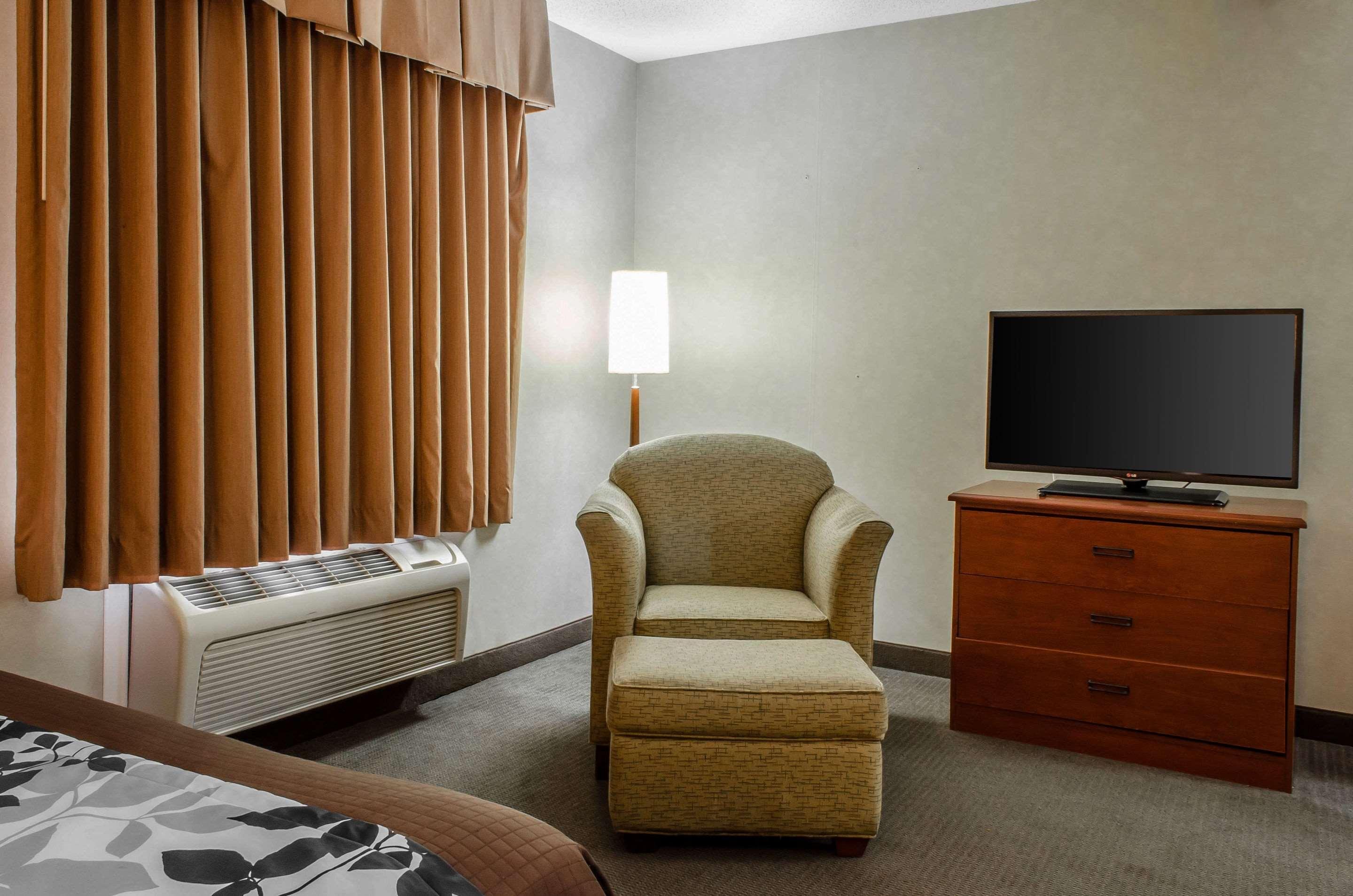 Sleep Inn & Suites Ронкс Экстерьер фото